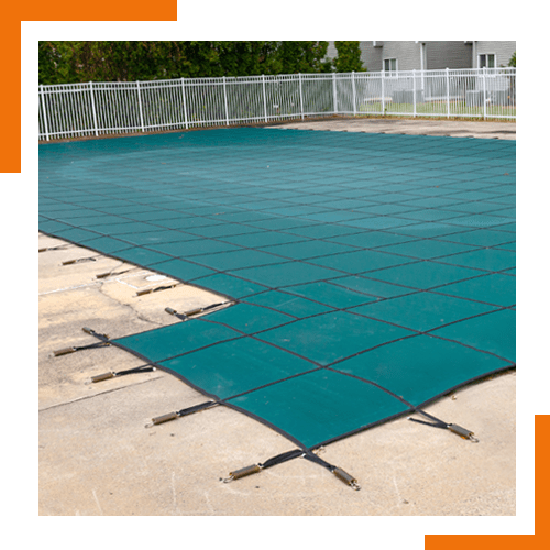 Bâche et filet de protection pour piscine sur mesure par Sopitair